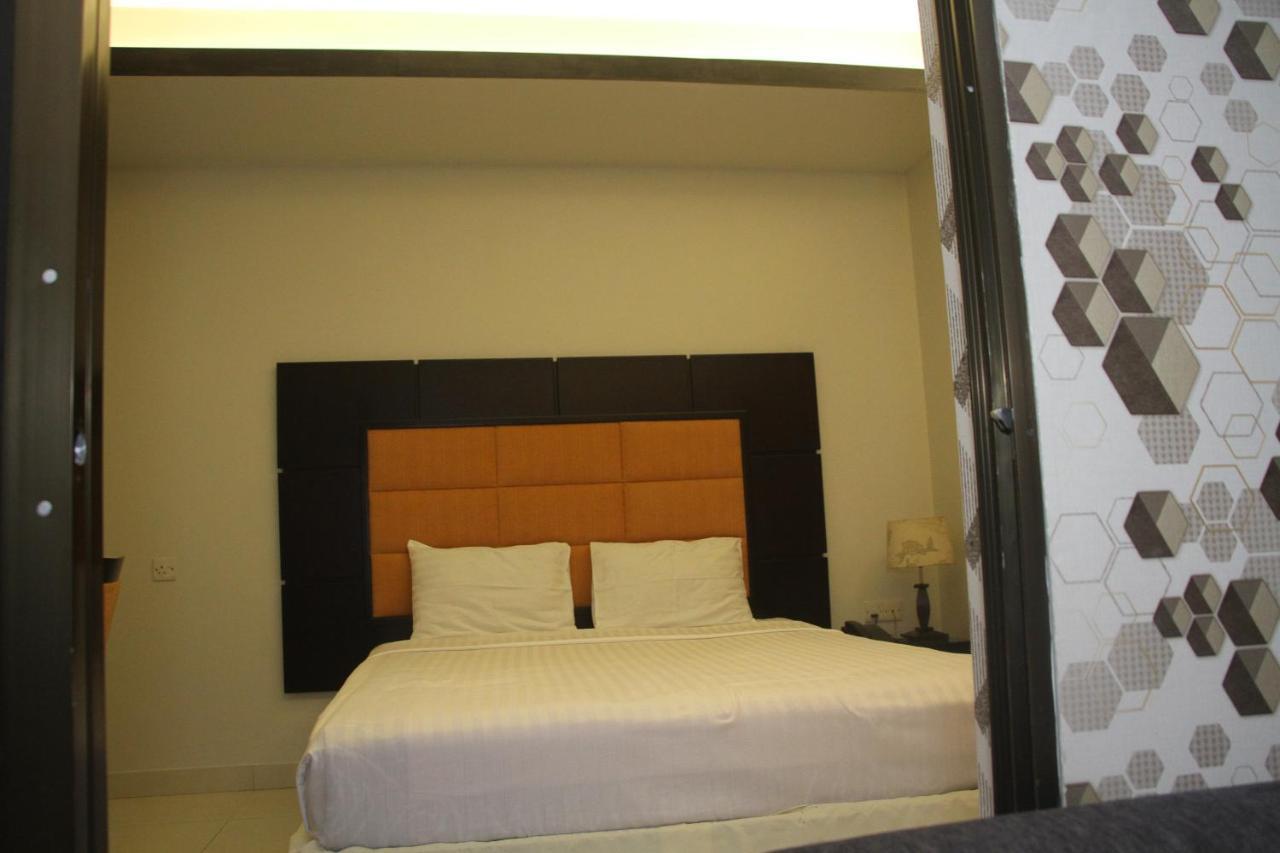 Orchid Business Hotel Chittagong Dış mekan fotoğraf