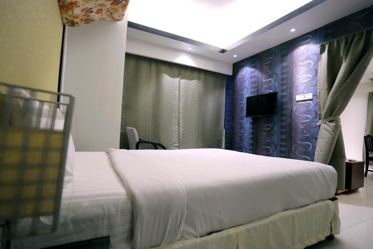 Orchid Business Hotel Chittagong Dış mekan fotoğraf