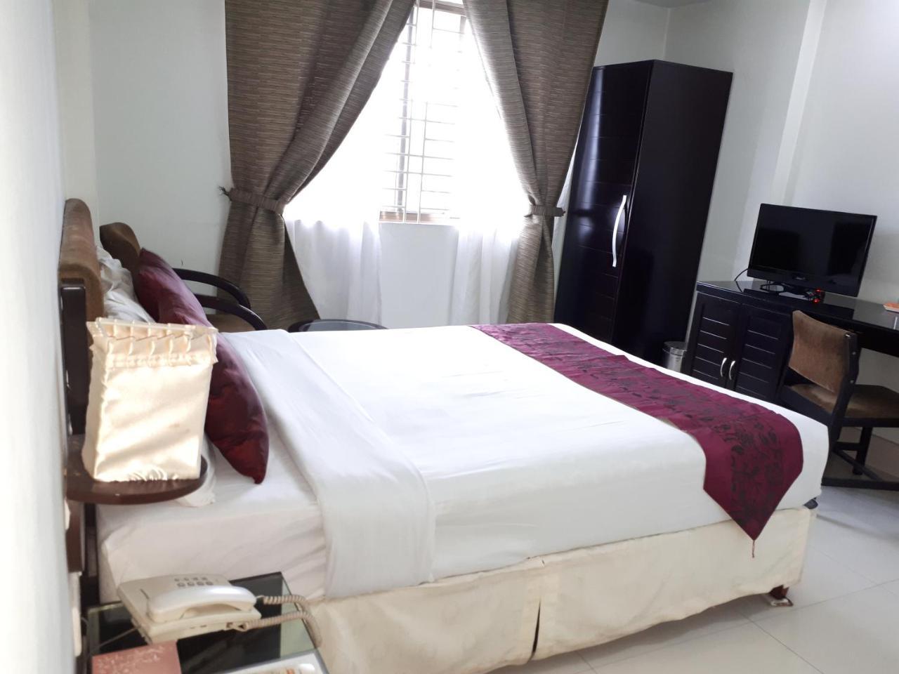 Orchid Business Hotel Chittagong Dış mekan fotoğraf